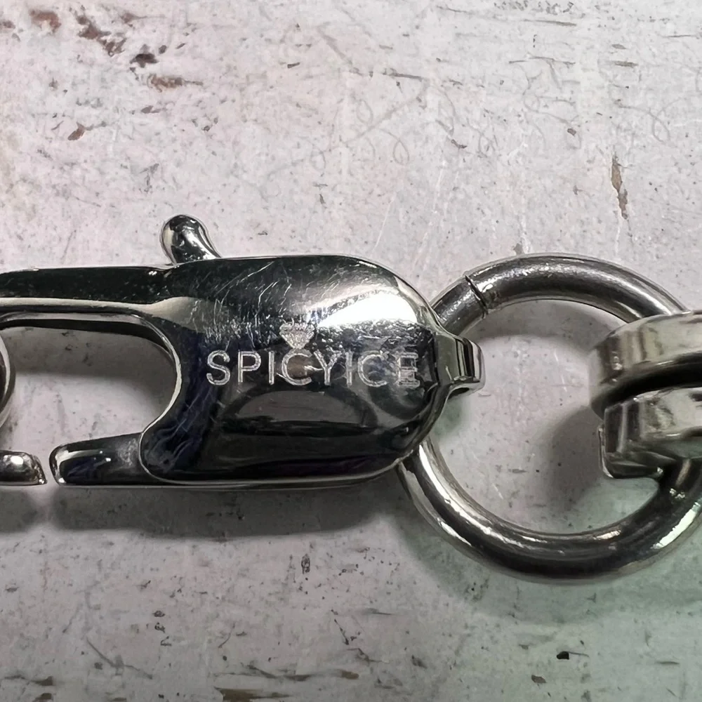 Spicyice black silver